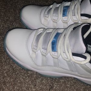 Jordan 11 retro legend blue size 7y